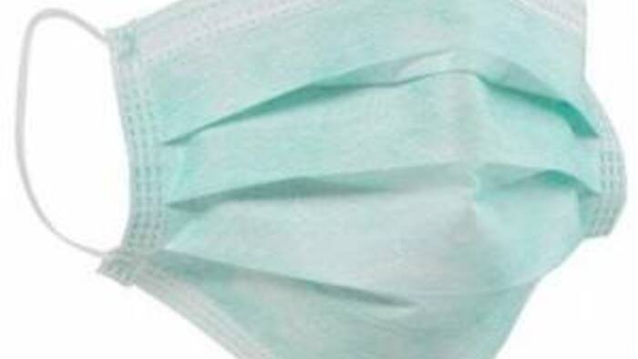 Surgical drapes, respirators or cloth drapes?-2