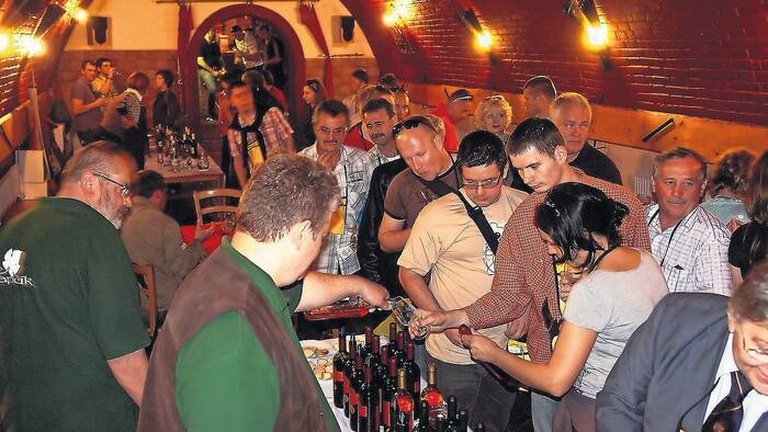A bor hagyományaként Hlohovecben újra életre kel-3