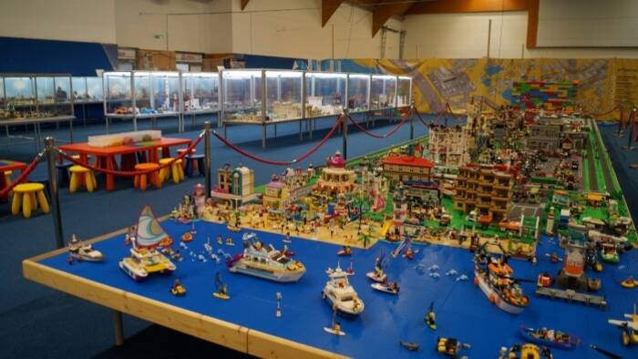 Bricklandia - výstava a herňa z legokociek-1