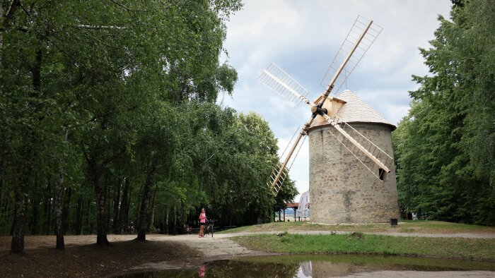 Holíč windmill-2