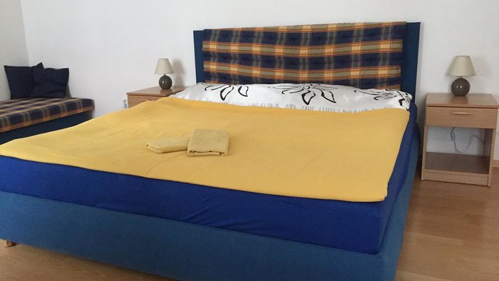 Big double room near Cathedral-6