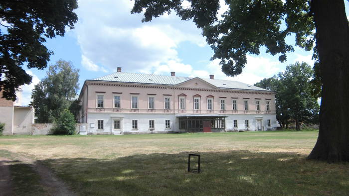 Manor house in Voderady-4