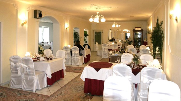 Restaurant Pension Romantik - Dolná Streda-2