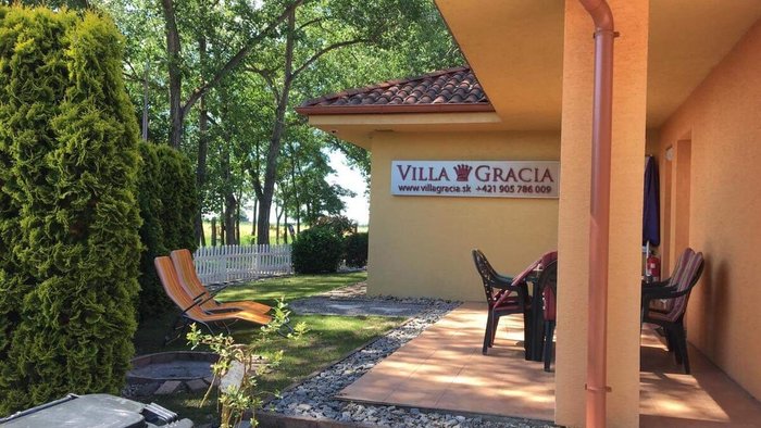 Villa Gracia Patince-4