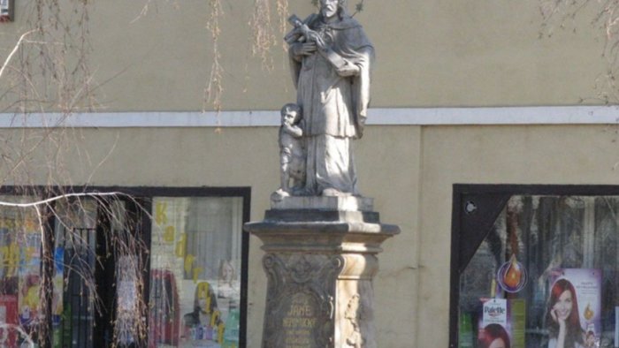 Statue of St. Ján Nepomucký - Vráble-1