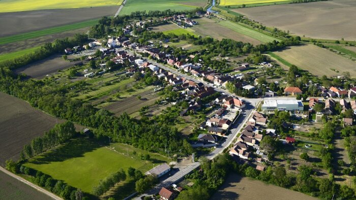 The village of Hoste-4
