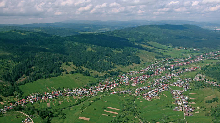 The village of Pohronská Polhora-1