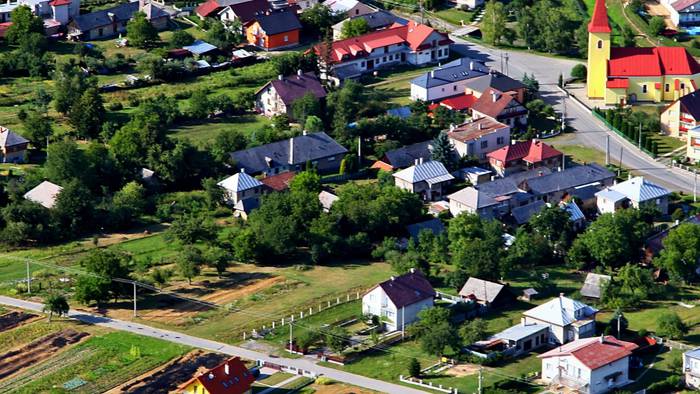 Das Dorf Bartošovce-1