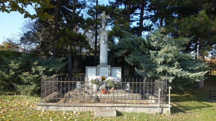 Pomník padlým v první světové válce-2