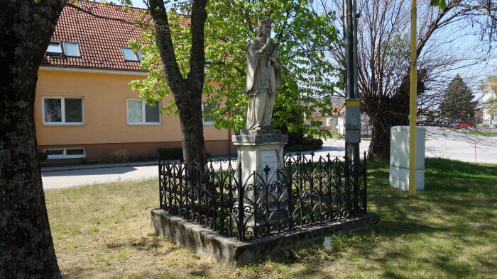 Statue des hl. Ján Nepomucký - Veľké Úľany-1