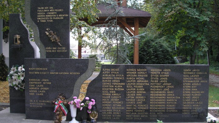 Emlékmű az áldozatoknak II. világháború-2