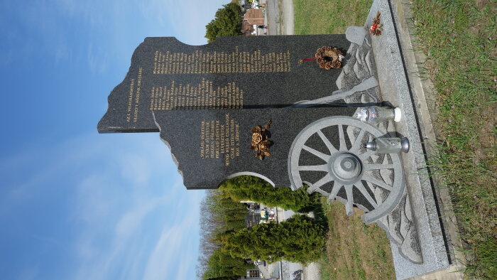 Pamätník obetiam I. svetovej vojny - Veľké Úľany-2