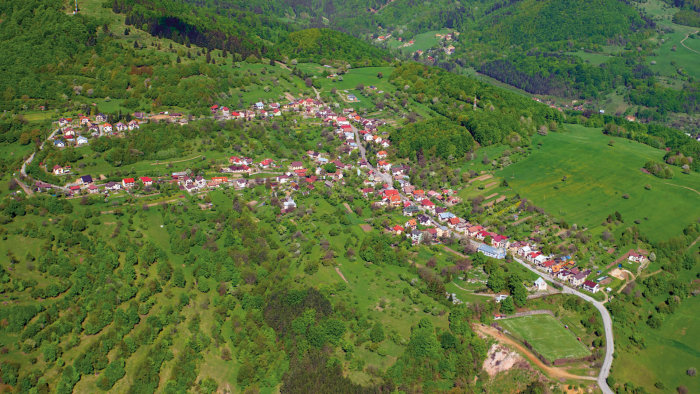 Horné Pršany falu-1