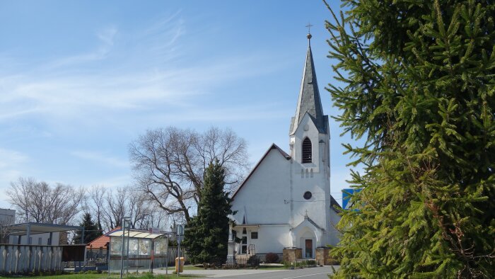 Kostol narodenia Panny Márie - Hoste-1
