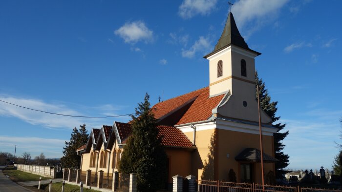 Kostol sv. Jozefa - Slovenská Nová Ves-1