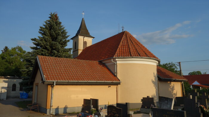 Kostel sv. Josefa - Slovenská Nová Ves-2