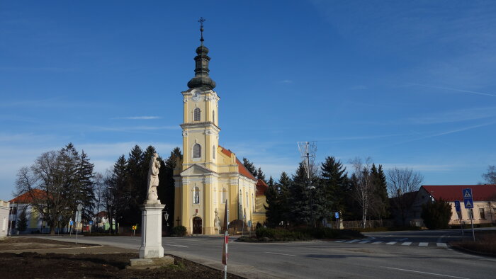 Kirche St. Ondreja - Voderady-2