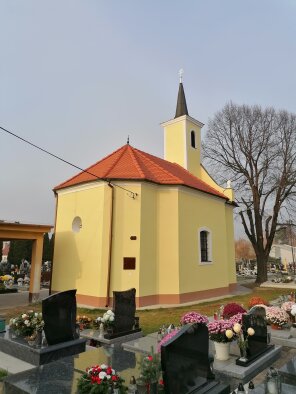 Chapel of the Virgin Mary of the Seven Sorrows - Zeleneč-6