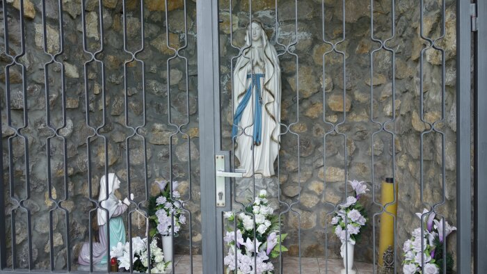 Lourdes-i Miasszonyunk kápolna-4