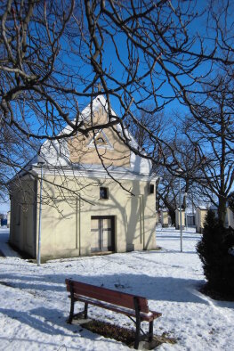 Kaple Nejsvětější Trojice - Dolní Orešany-7