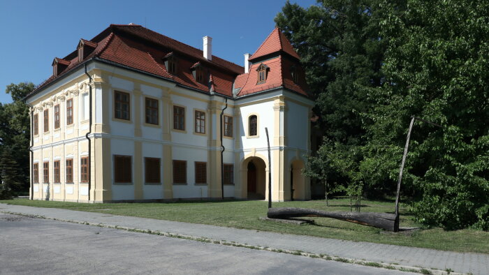 Ján Mudroch Galerie in Záhorská in Senica-2