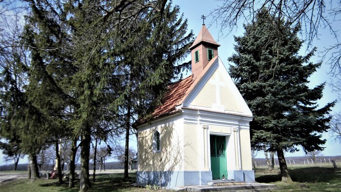 Kaple sv. Urbana Radošovce-1