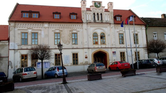 Literatur- und Patriotisches Museum in Svätý Jur-1