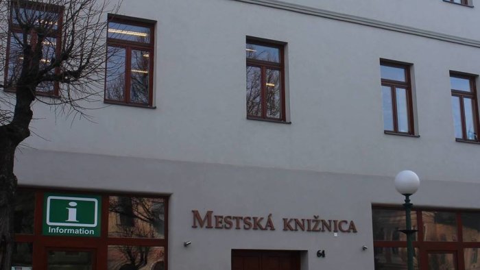Stadtbibliothek Kežmarok-1