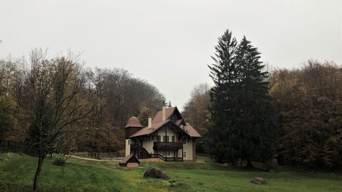 Jagdschloss Solírov - Dolné Orešany-3