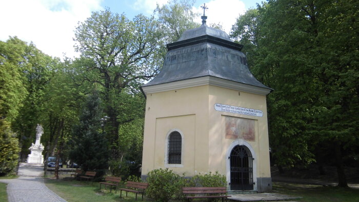 Kaple sv. Anny - Marianka, Mariánské údolí-1