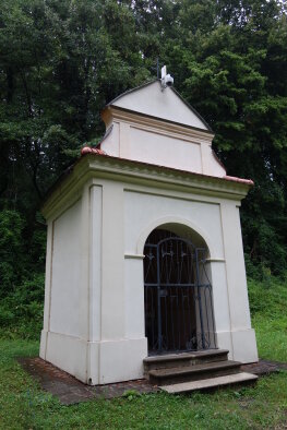 Kaple Sedmi radostí Panny Marie - Marianka, Mariánské údolí-9
