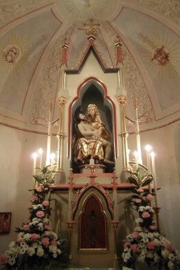 Kirche der Jungfrau Maria der sieben Schmerzen - Trstín, ein Teil von Hájičky-8