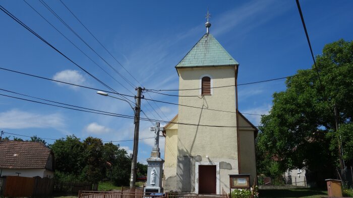 Kirche der Heiligen Jungfrau Maria - Cerová, Ortsteil von Rozbeha-2