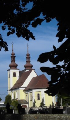 Poutní Kostel Nejsvětější Trojice - Trnava, část Modranka-5