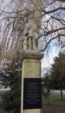 Statue of St. Floriána - Topoľnica-4