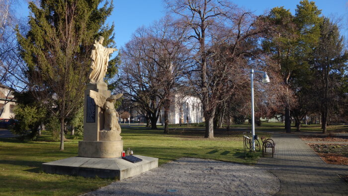 Az 1. és 2. világháború áldozatainak emlékműve - Dolná Streda-1