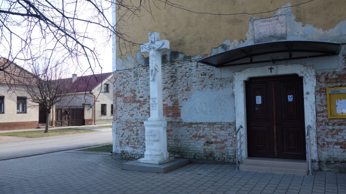 Kamenný kříž z roku 1793 - Váhovce-2