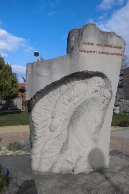 Denkmal für die Deportierten - Veľká Mača-4