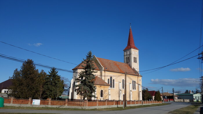 Szent Anna római katolikus plébániatemplom - Čierny Brod-1