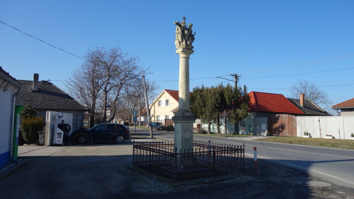 Skulptur der Heiligen Dreifaltigkeit - Mostová-1