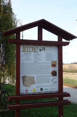 Tájékoztató táblák a faluról - Boleráz-7