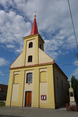 Kirche der Geburt der Jungfrau Maria - Klčovany-2