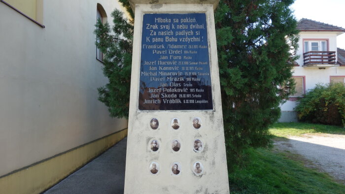 Denkmal für die Opfer des Ersten Krieges - Boleráz, Ortsteil von Klčovany-2