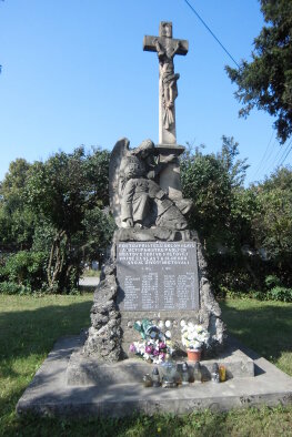 Pomník padlým v I. svetovej vojne - Dechtice-3
