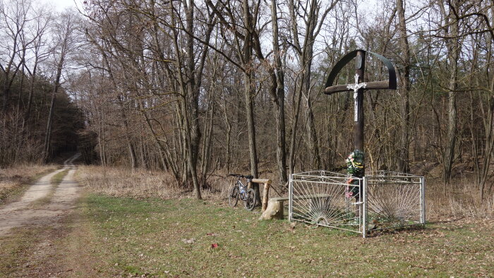 Cross at Nadrlenisko - Prievaly-2