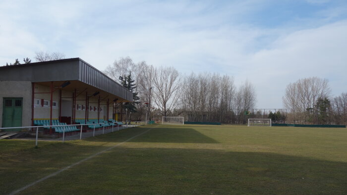 Futbalový štadión - Cerová-1
