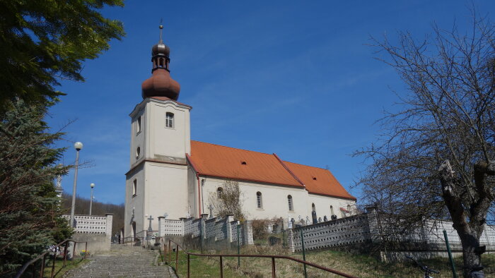 Pfarrkirche St. Martina - Hradiste pod Vratnom-2