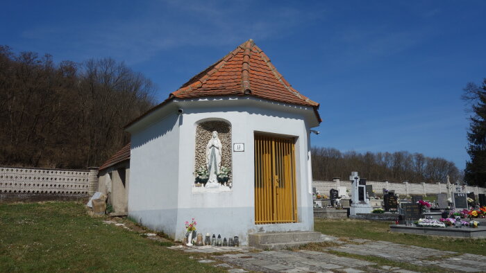 Socha Panny Marie - Hradiště pod Vrátným-1