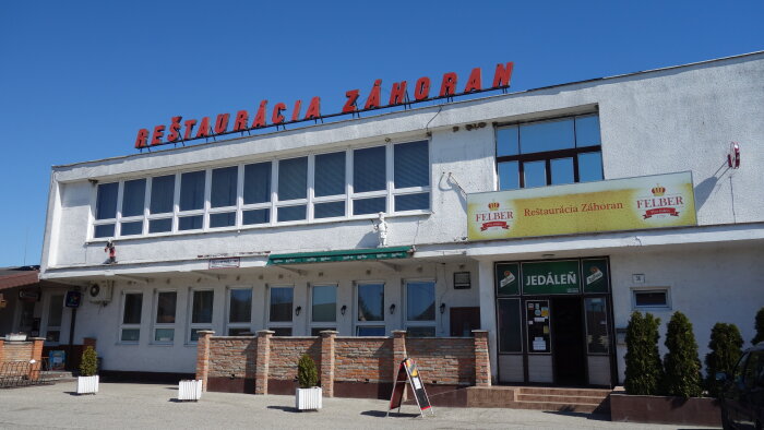 Étterem és panzió Záhoran - Jablonica-1