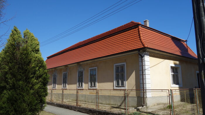 Budova starej fary - Jablonica-1